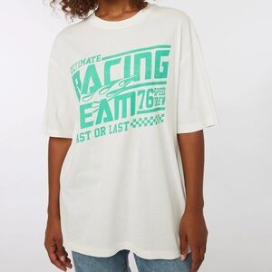 ARDENE | Oversized Graphic Short Sleeve Tee Medium